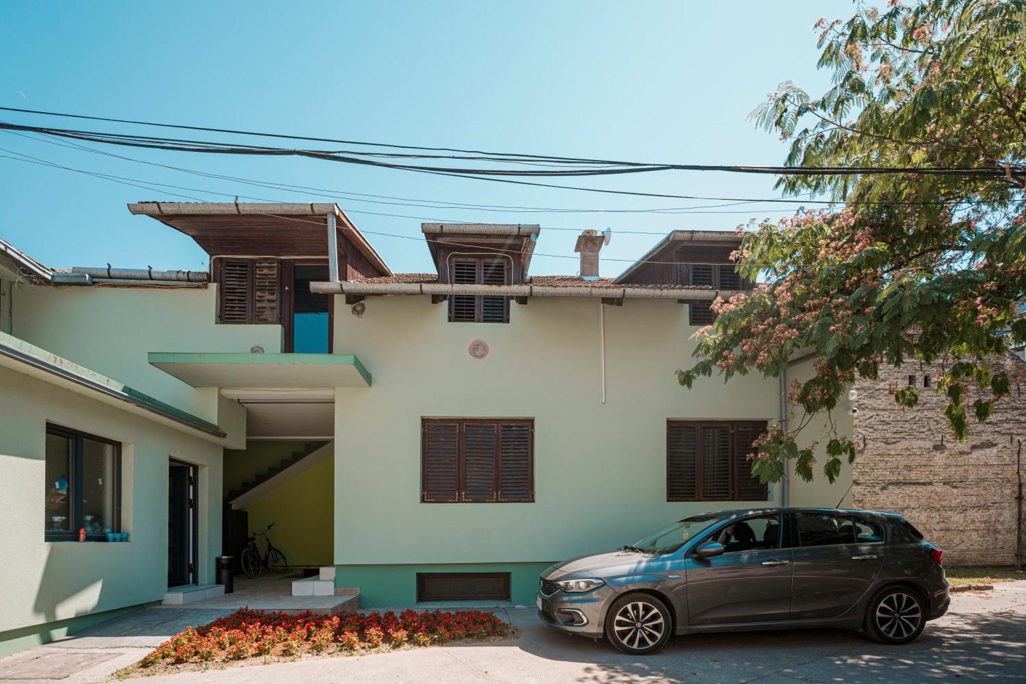Cozy Nook B&B - Free Private Parking Novi Sad Exterior photo
